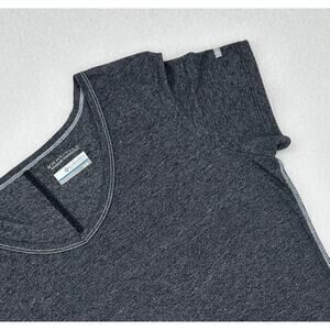 Columbia Willow Beach Omni -Wick Gray Short Sleeve T-Shirt Top Dark Gray M